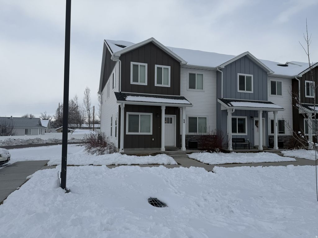 Photo of 54 W 460 N, Smithfield, UT 84335 (MLS # 2138548)