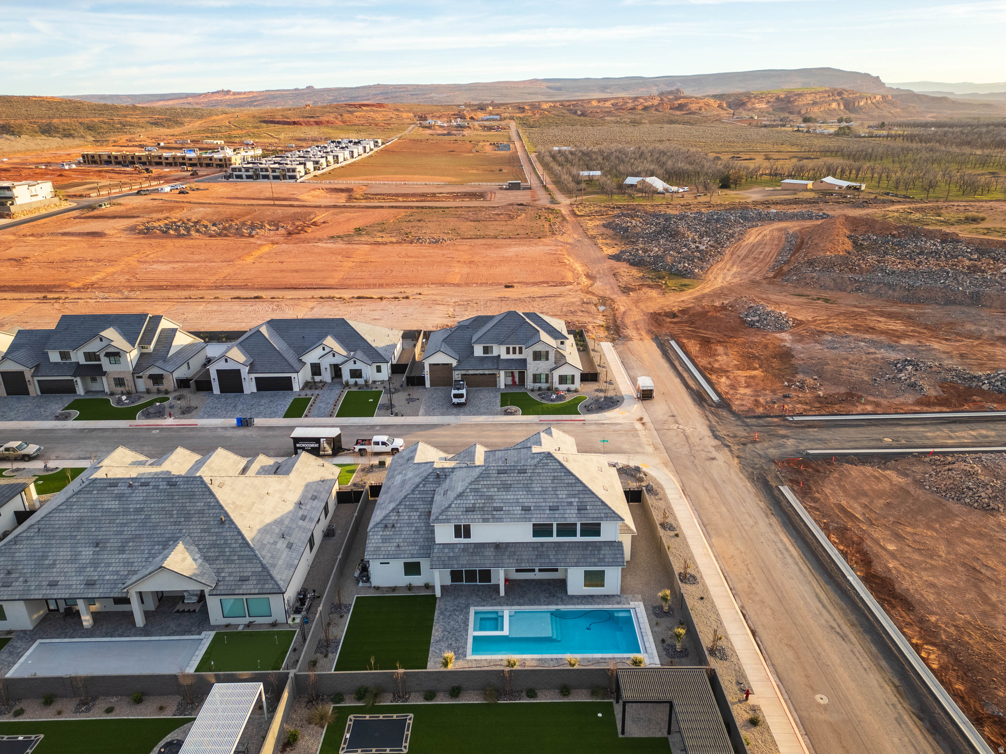 SYCAMORE VILLAGE - Residential