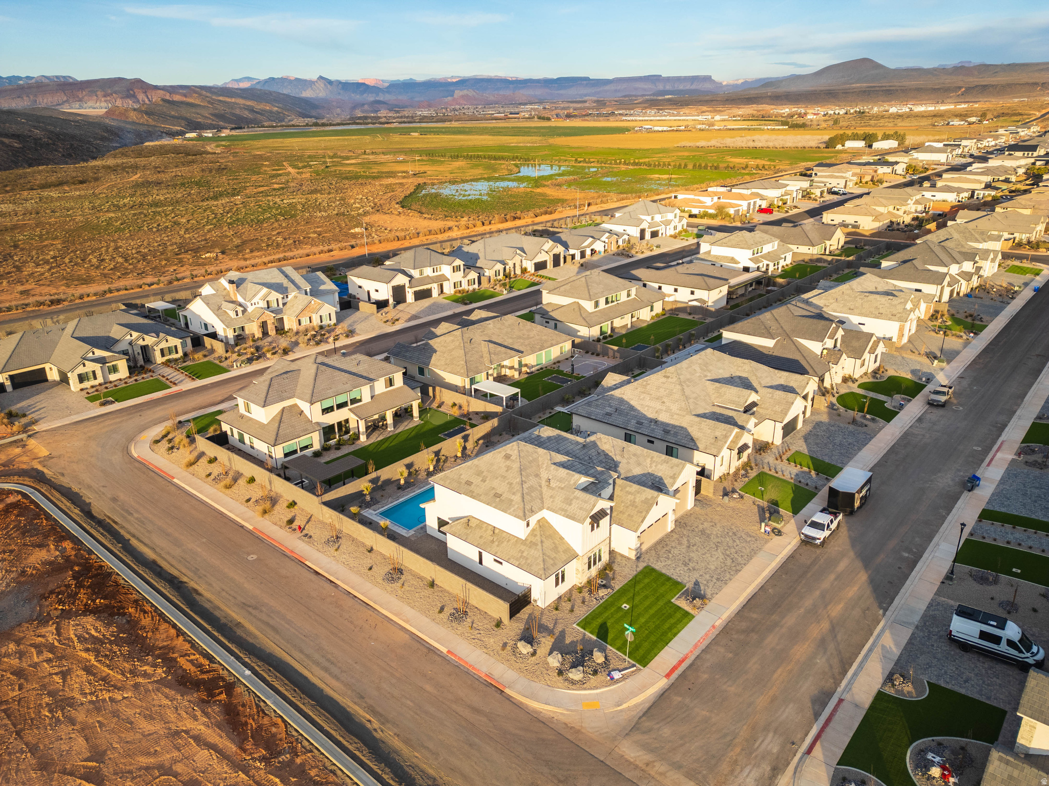 SYCAMORE VILLAGE - Residential