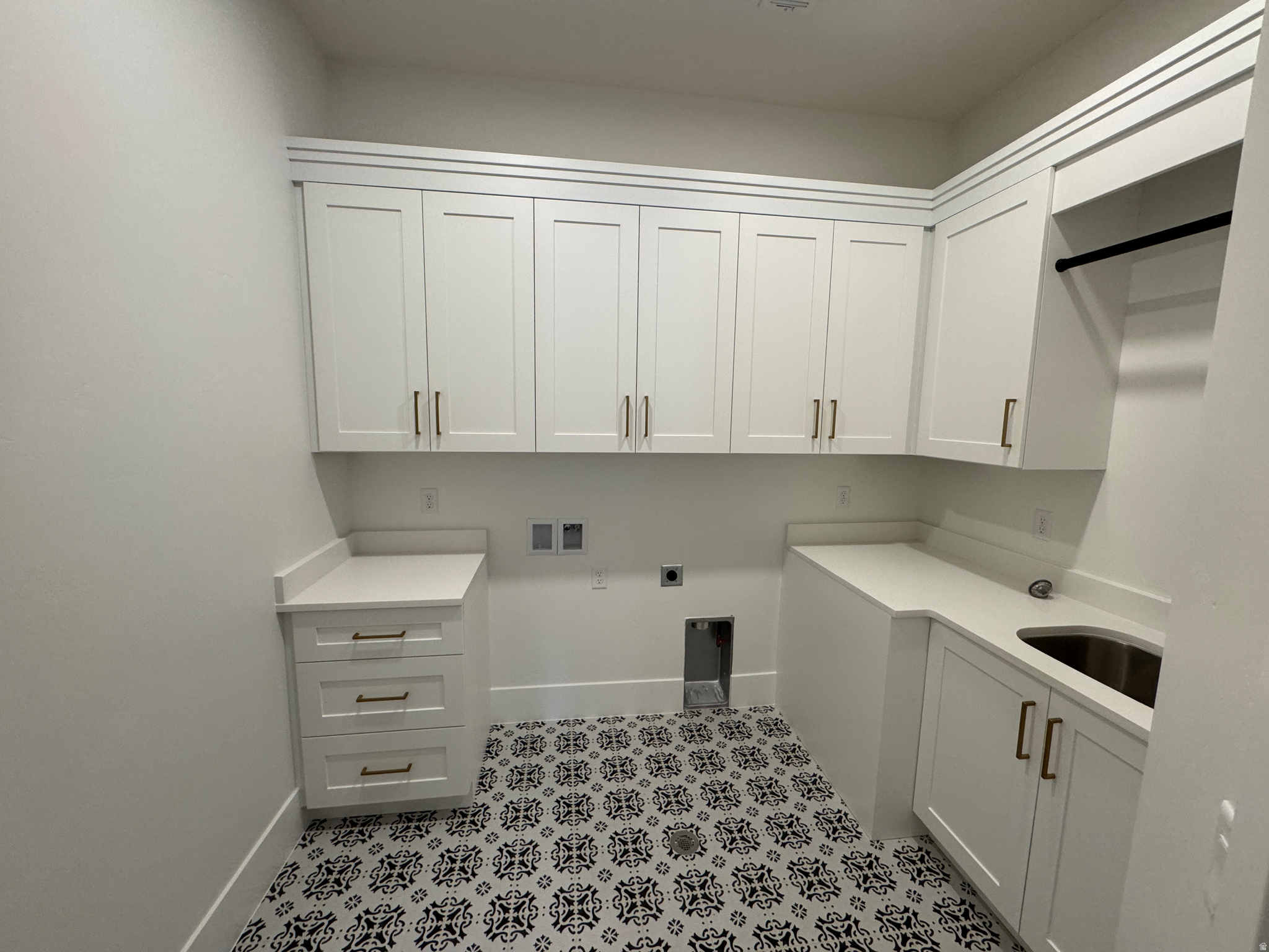 SYCAMORE VILLAGE - Residential