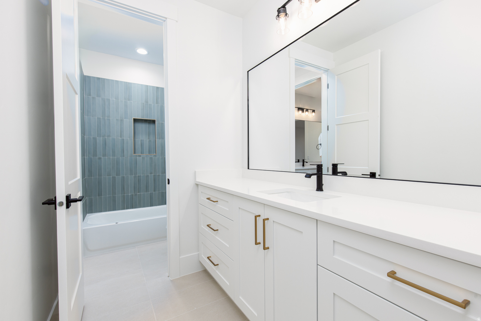 SYCAMORE VILLAGE - Residential