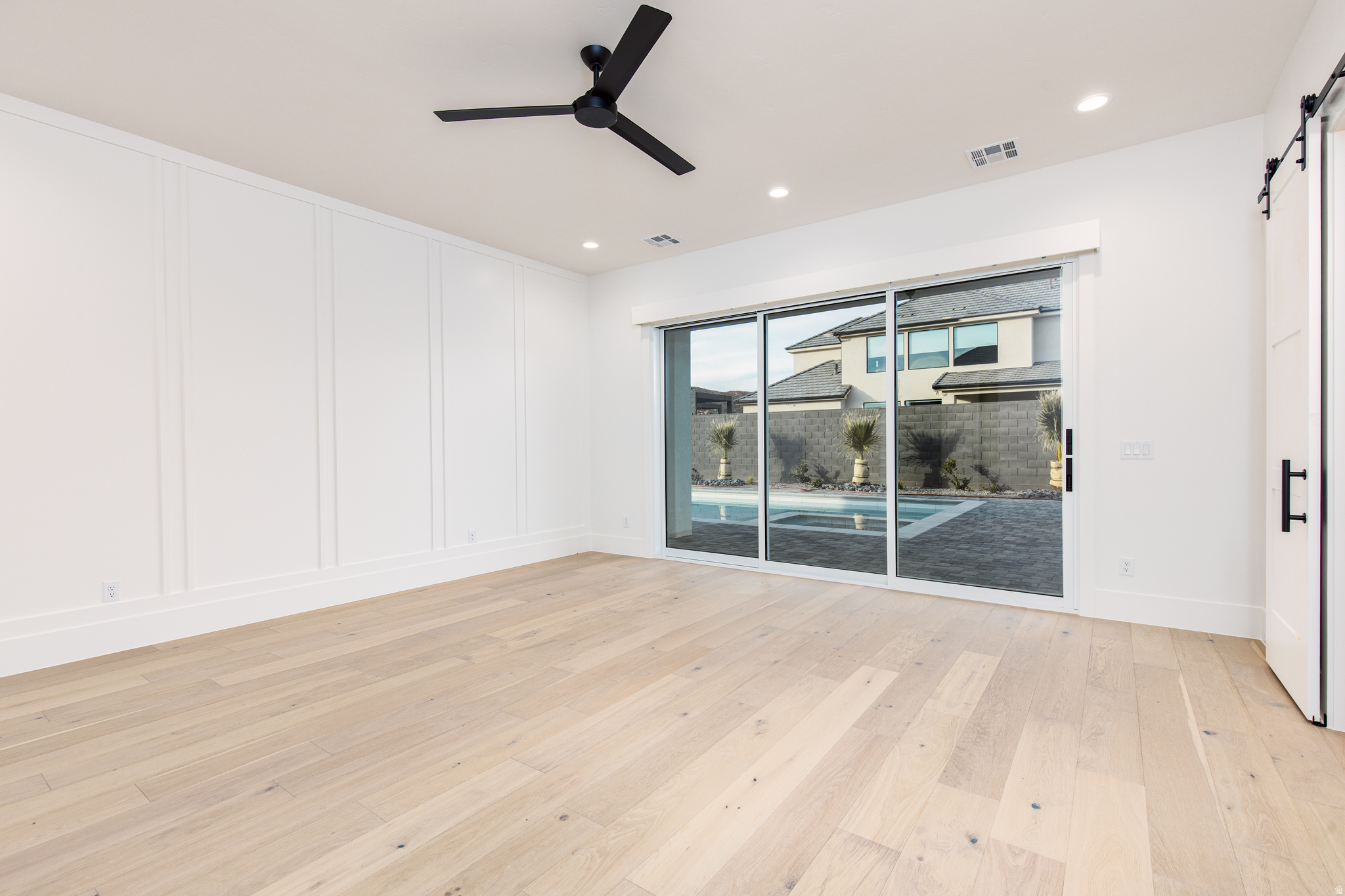 SYCAMORE VILLAGE - Residential