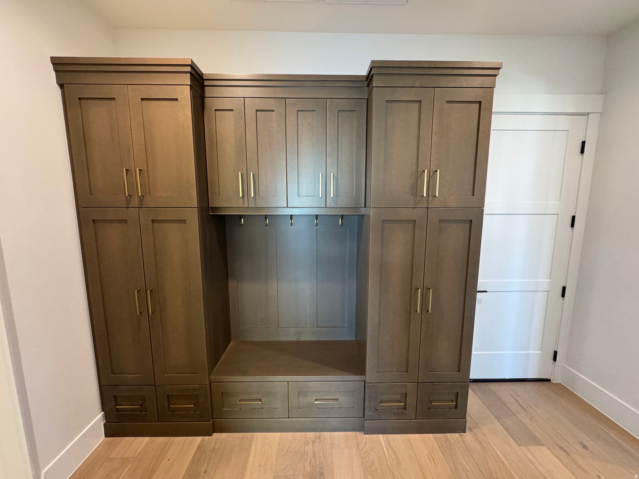 SYCAMORE VILLAGE - Residential