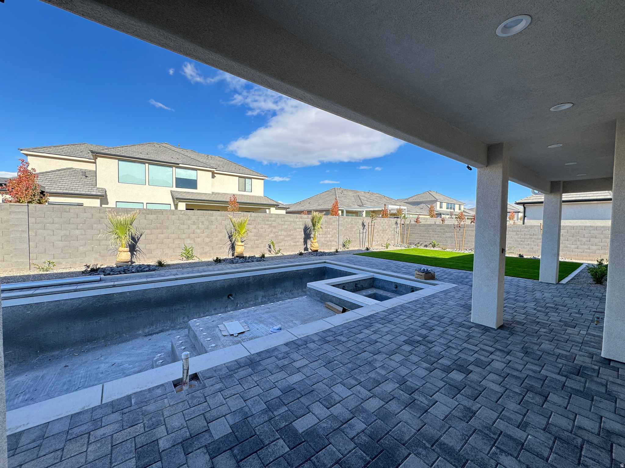 SYCAMORE VILLAGE - Residential