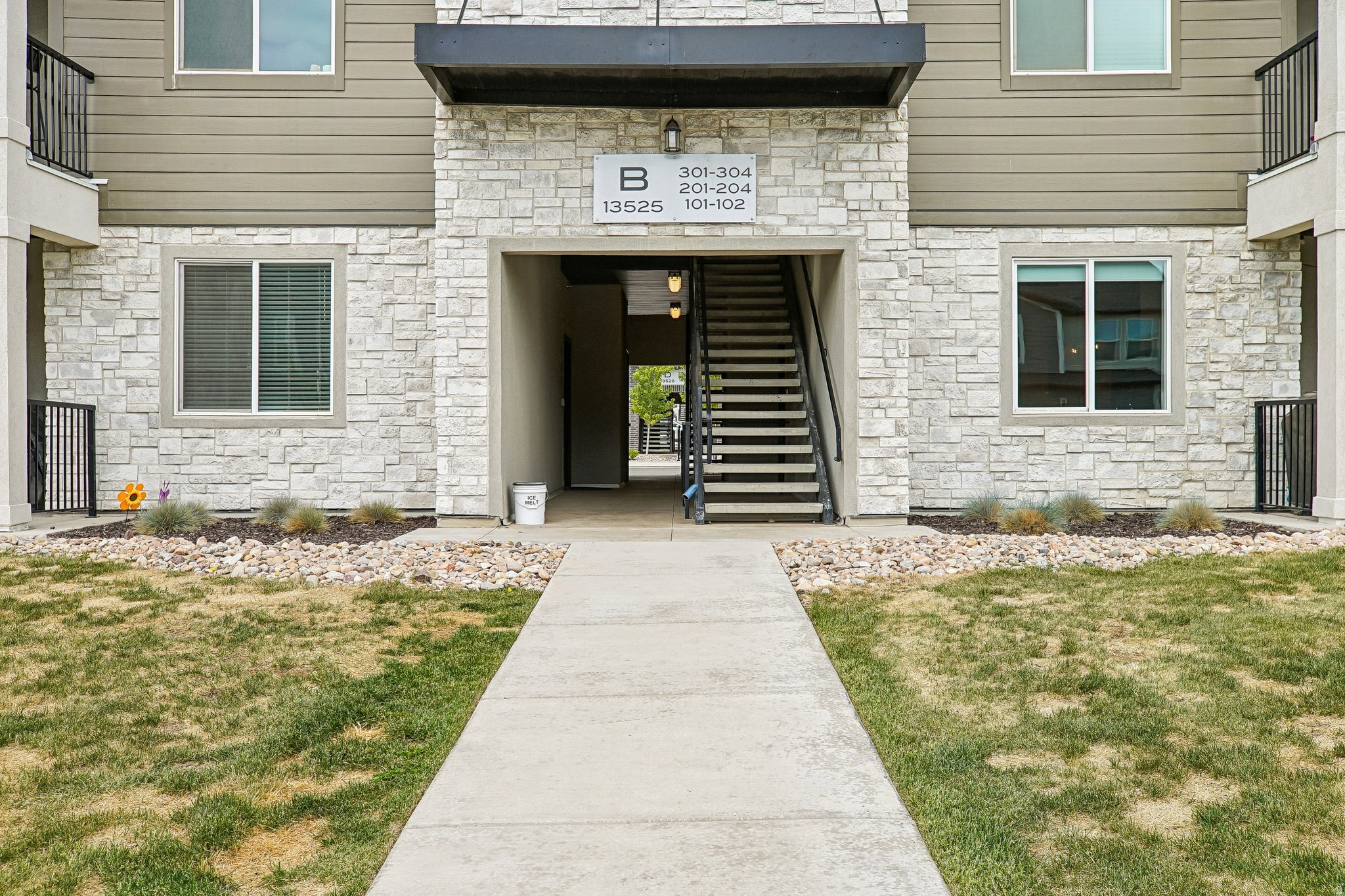 PLAT B - Residential
