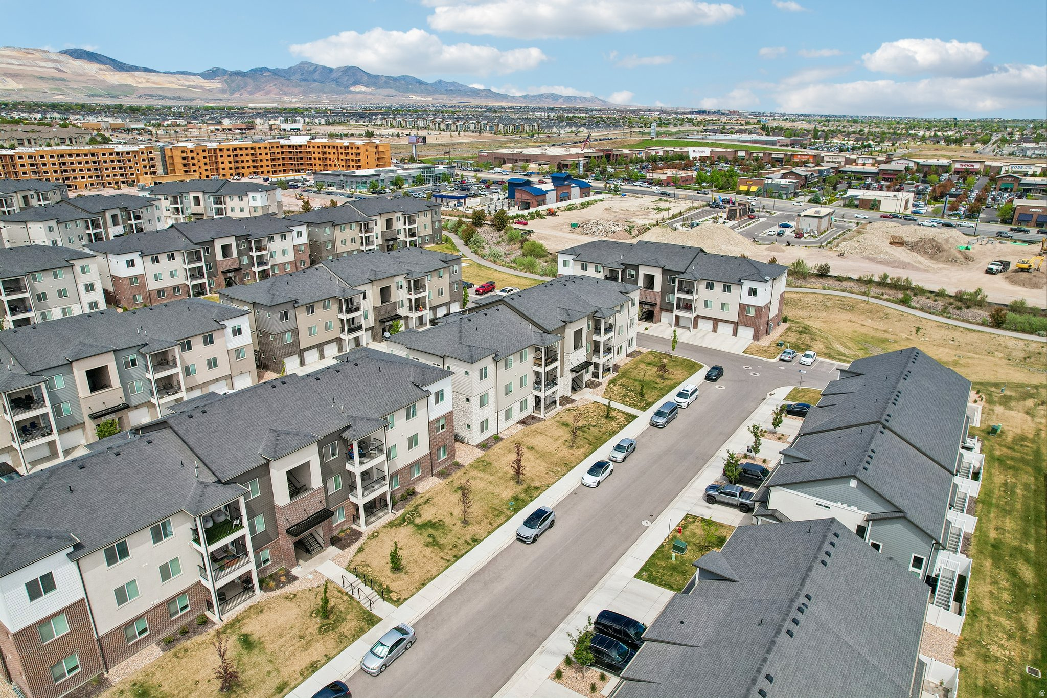 PLAT B - Residential