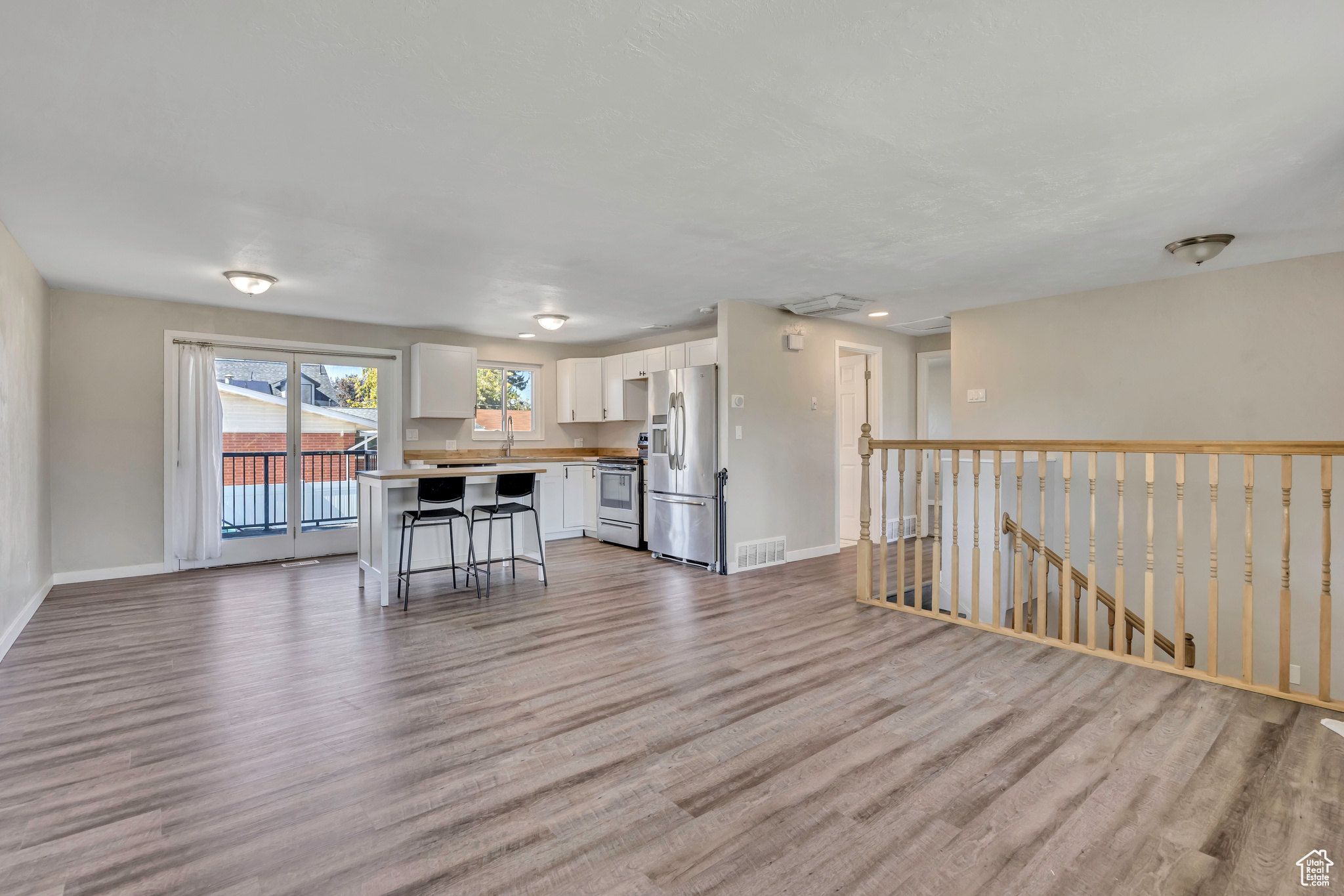RIVERVIEW ACRES - Residential