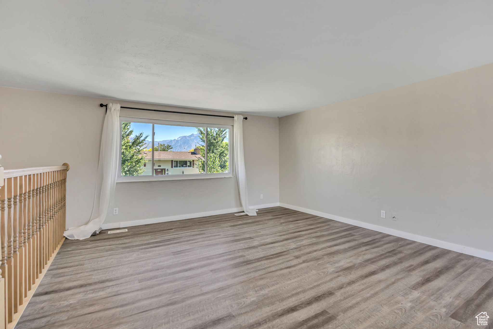 RIVERVIEW ACRES - Residential