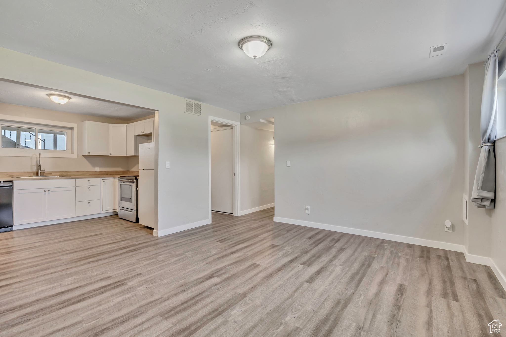 RIVERVIEW ACRES - Residential