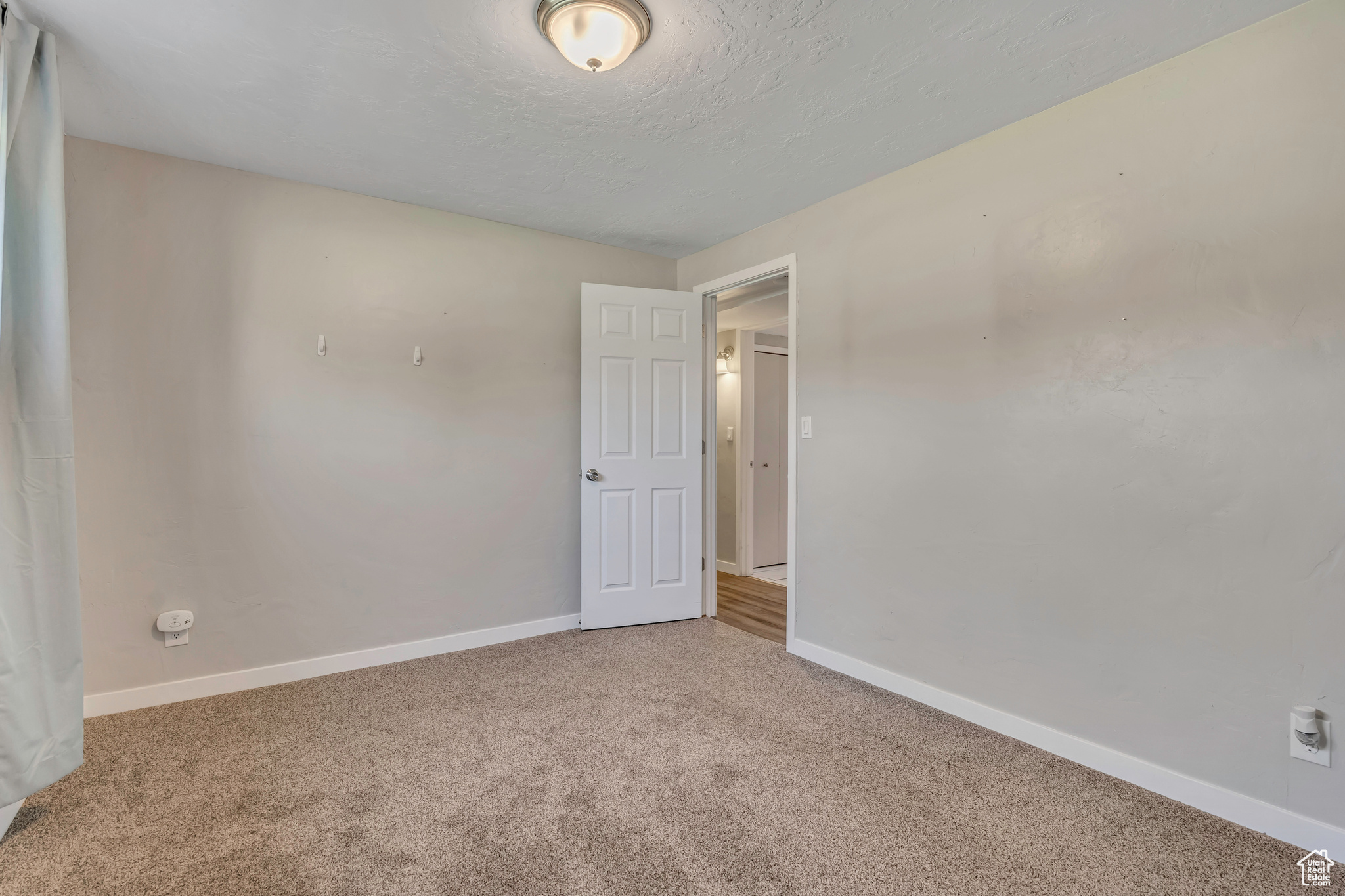 RIVERVIEW ACRES - Residential