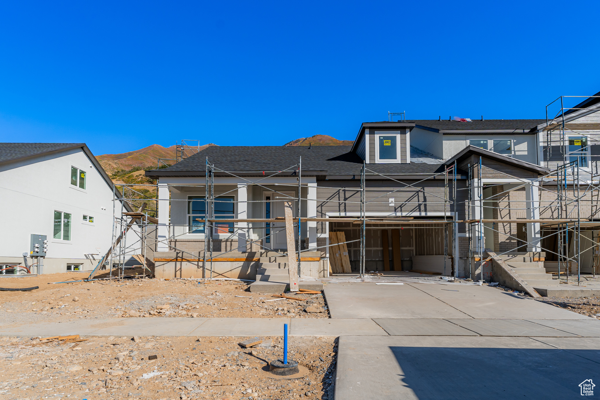 Get ready to fall in love with your new townhome at Harmony Ridge! Enjoy the perfect mix of comfort and convenience with multi-story living and a spacious two-car garage. Nestled near the breathtaking Spanish Fork Canyon, Harmony Ridge offers jaw-dropping views and incredible amenities, including a clubhouse, fully equipped gym, sparkling pool, parks, and pickleball courts. It's the perfect place to relax, play, and make lasting memories. Reach out today to learn more or schedule your visit. Your dream home is calling!