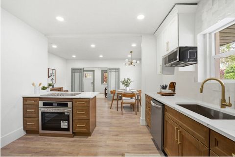 Tiny photo for 938 E HOLLYWOOD AVE, Salt Lake City, UT 84105 (MLS # 2153356)