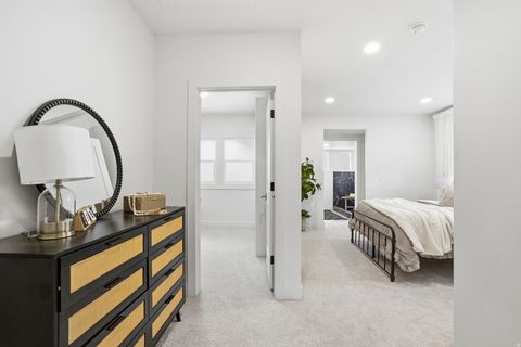 Tiny photo for 938 E HOLLYWOOD AVE, Salt Lake City, UT 84105 (MLS # 2153356)