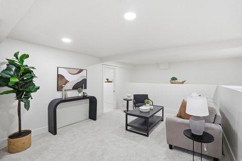 Tiny photo for 938 E HOLLYWOOD AVE, Salt Lake City, UT 84105 (MLS # 2153356)