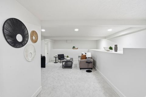 Tiny photo for 938 E HOLLYWOOD AVE, Salt Lake City, UT 84105 (MLS # 2153356)