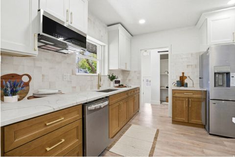 Tiny photo for 938 E HOLLYWOOD AVE, Salt Lake City, UT 84105 (MLS # 2153356)