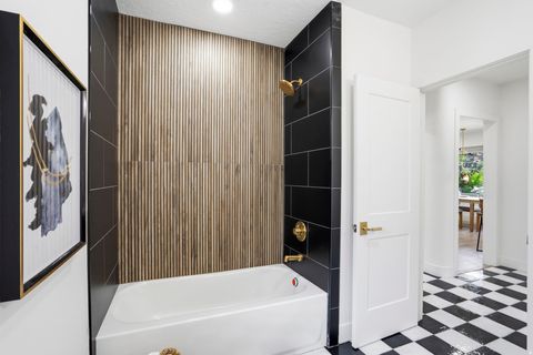 Tiny photo for 938 E HOLLYWOOD AVE, Salt Lake City, UT 84105 (MLS # 2153356)