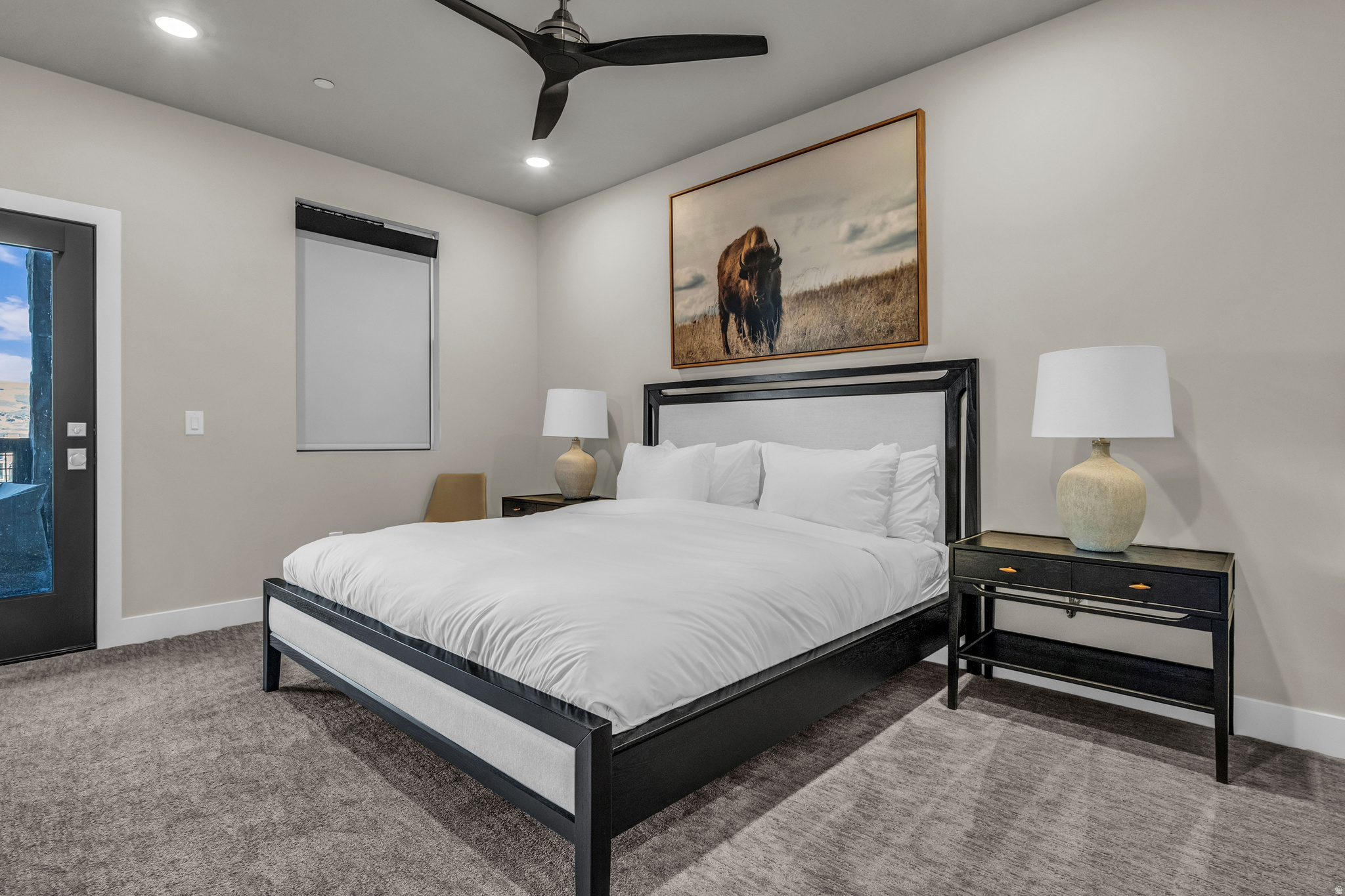 MAYFLOWER LAKESIDE - Residential