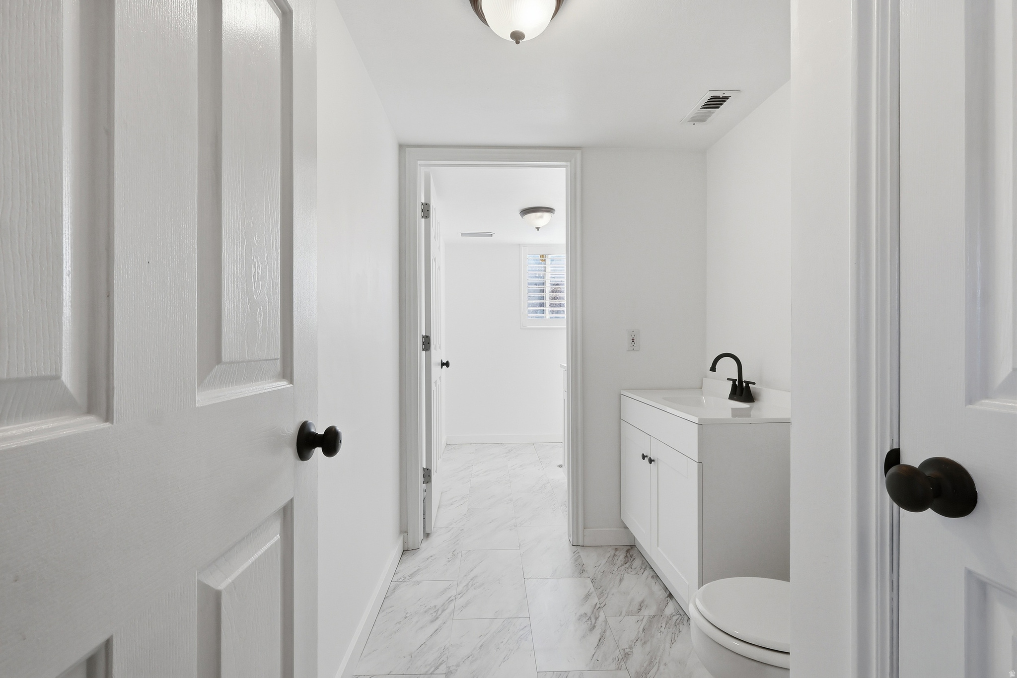 CAPITAL ESTATES - Residential