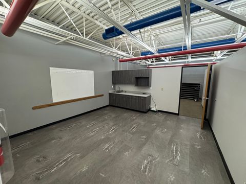 Tiny photo for 5263 S COMMERCE DR, Murray, UT 84107 (MLS # 2147480)