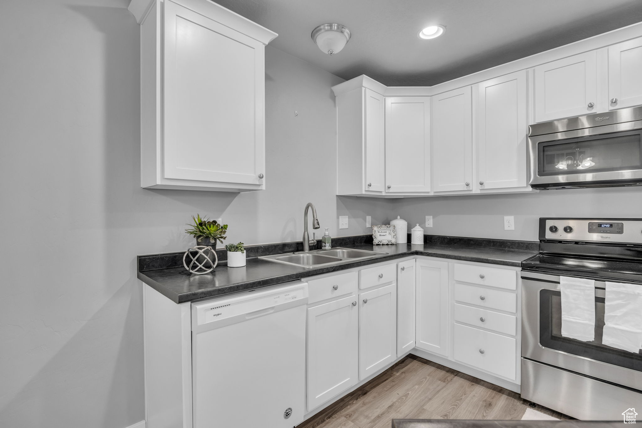 282 W 605 #307, Centerville, Utah image 12