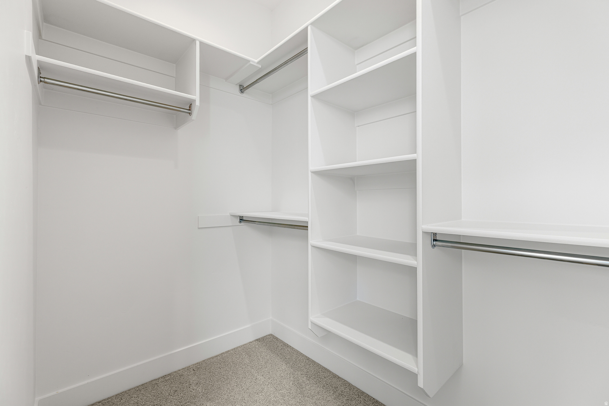 ROSALIA RIDGE AT DIVARIO - Residential