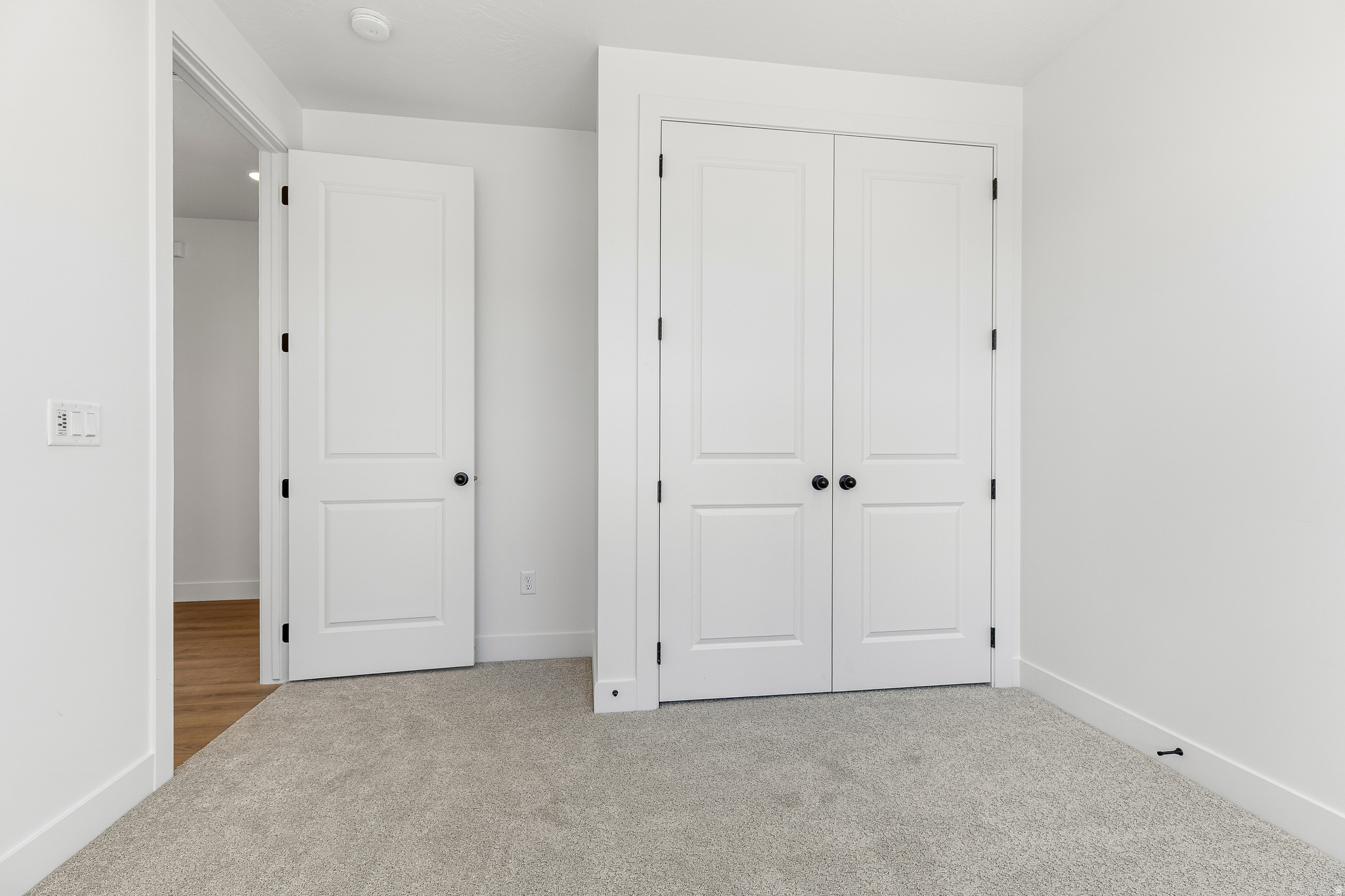 ROSALIA RIDGE AT DIVARIO - Residential