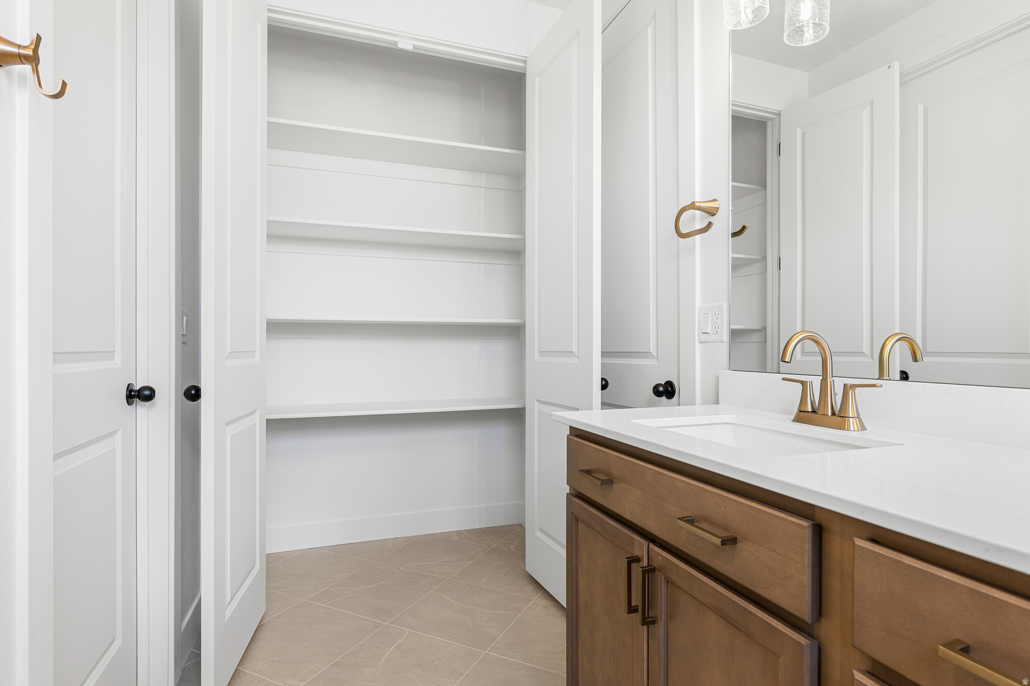 ROSALIA RIDGE AT DIVARIO - Residential