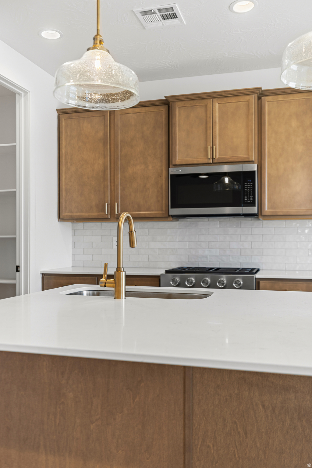 ROSALIA RIDGE AT DIVARIO - Residential