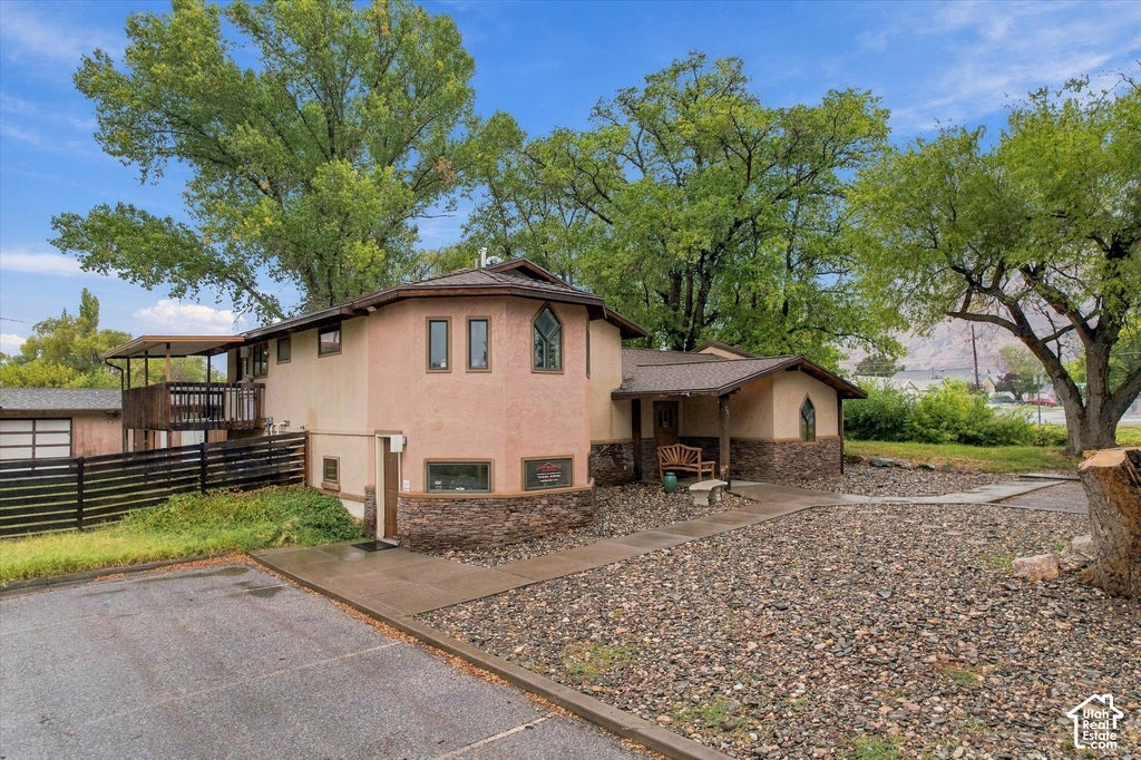 Photo of 797 N WASHINGTON BLVD, Harrisville, UT 84404 (MLS # 2193368)