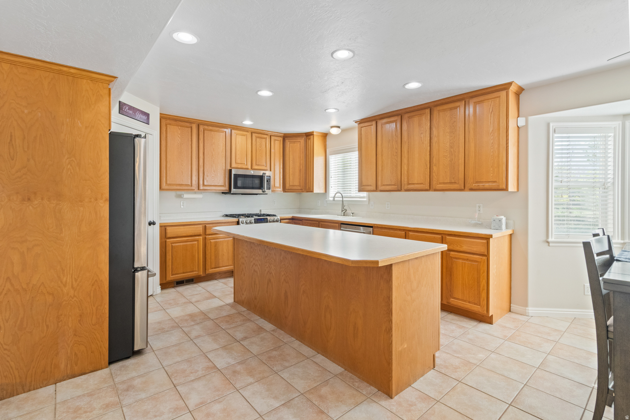 WHISPERWOOD - Residential