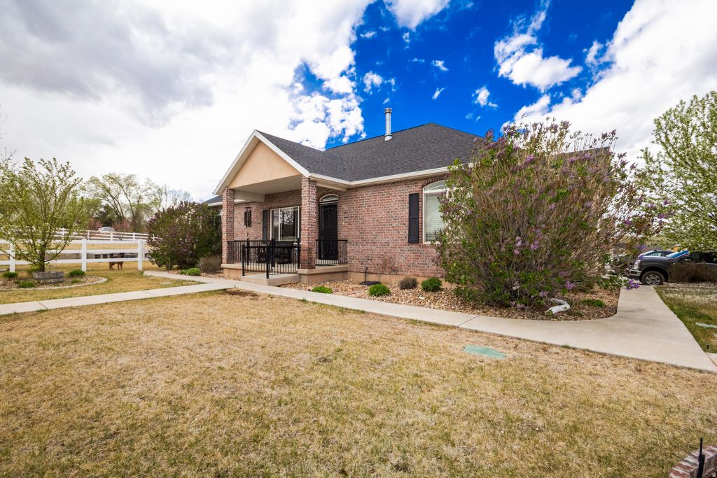 Photo of 54 S IVIE Mnr, Roosevelt, UT 84066 (MLS # 2148120)