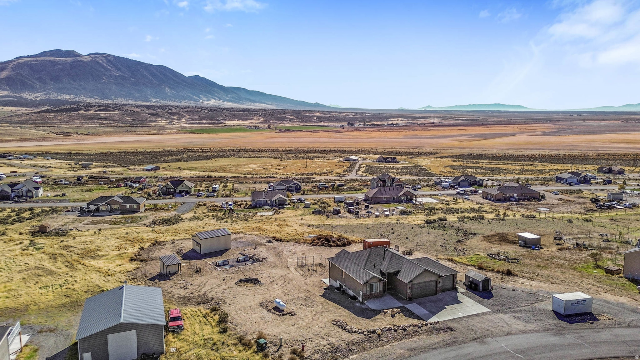 BENCHES AT SOUTH RIM - Residential