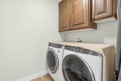 Tiny photo for 603 S CACTUS ROSE DR, Stockton, UT 84071 (MLS # 2120562)