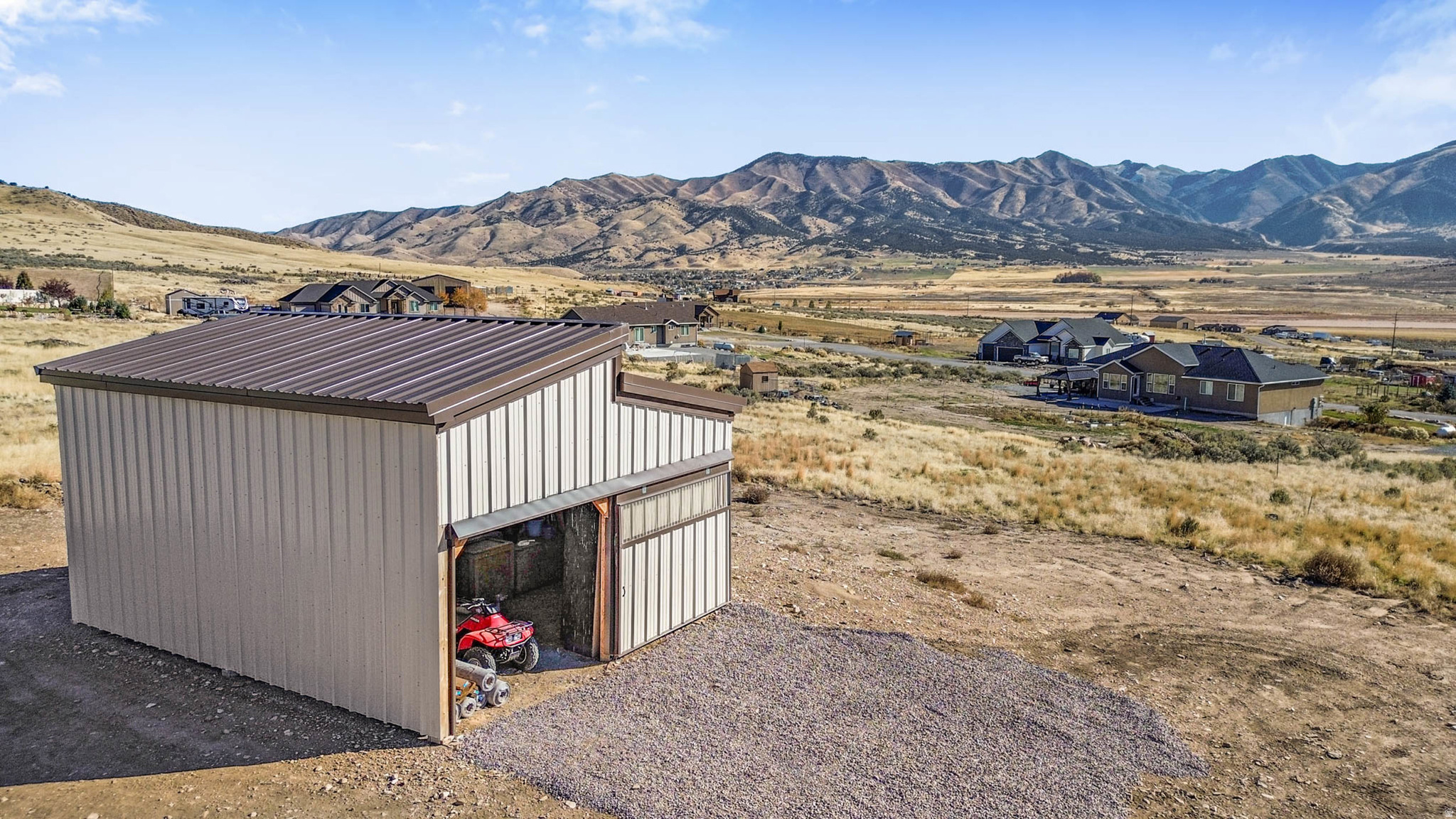 BENCHES AT SOUTH RIM - Residential