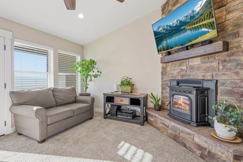 Tiny photo for 603 S CACTUS ROSE DR, Stockton, UT 84071 (MLS # 2120562)