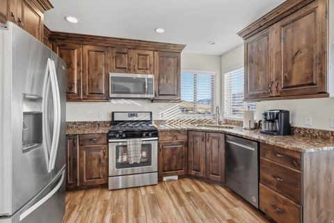 Tiny photo for 603 S CACTUS ROSE DR, Stockton, UT 84071 (MLS # 2120562)