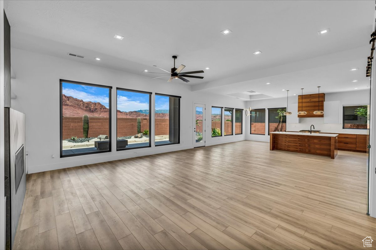 RED MOUNTAIN TERRACE PH 1 - Residential