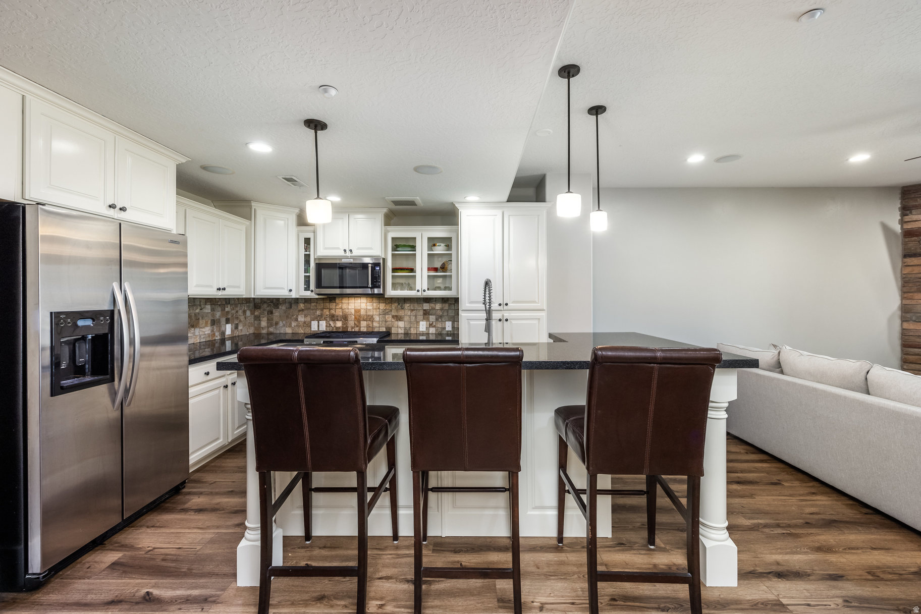 PARKS EDGE - Residential