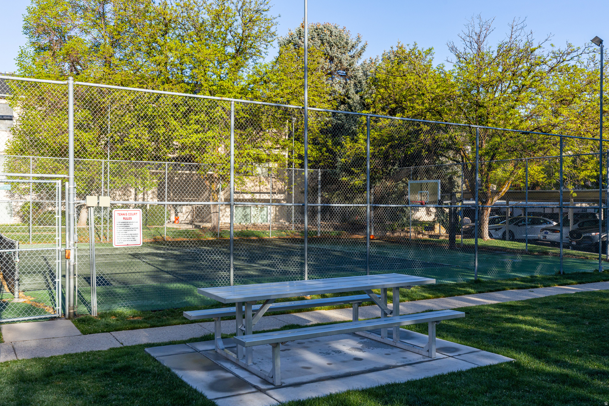 HILLCREEK - Residential