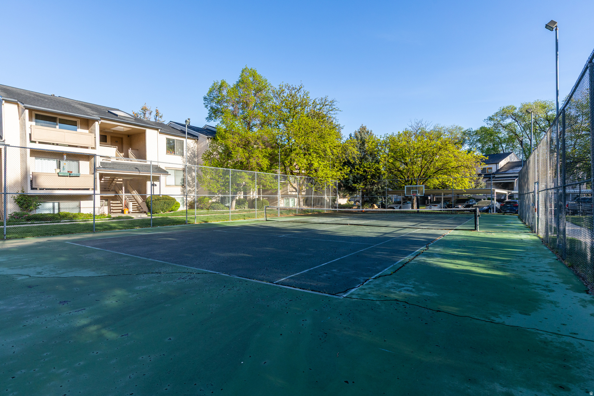 HILLCREEK - Residential