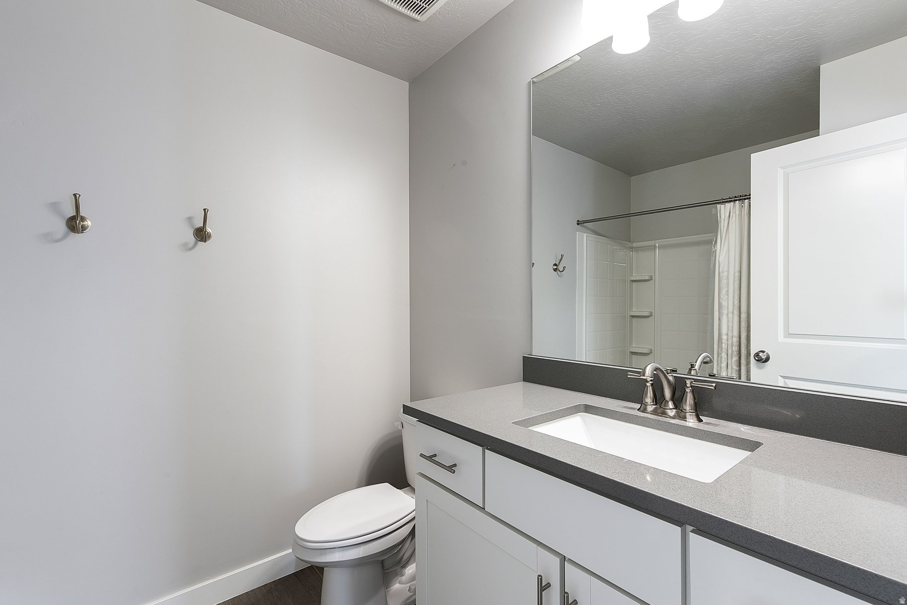 TIVOLI GARDENS - Residential