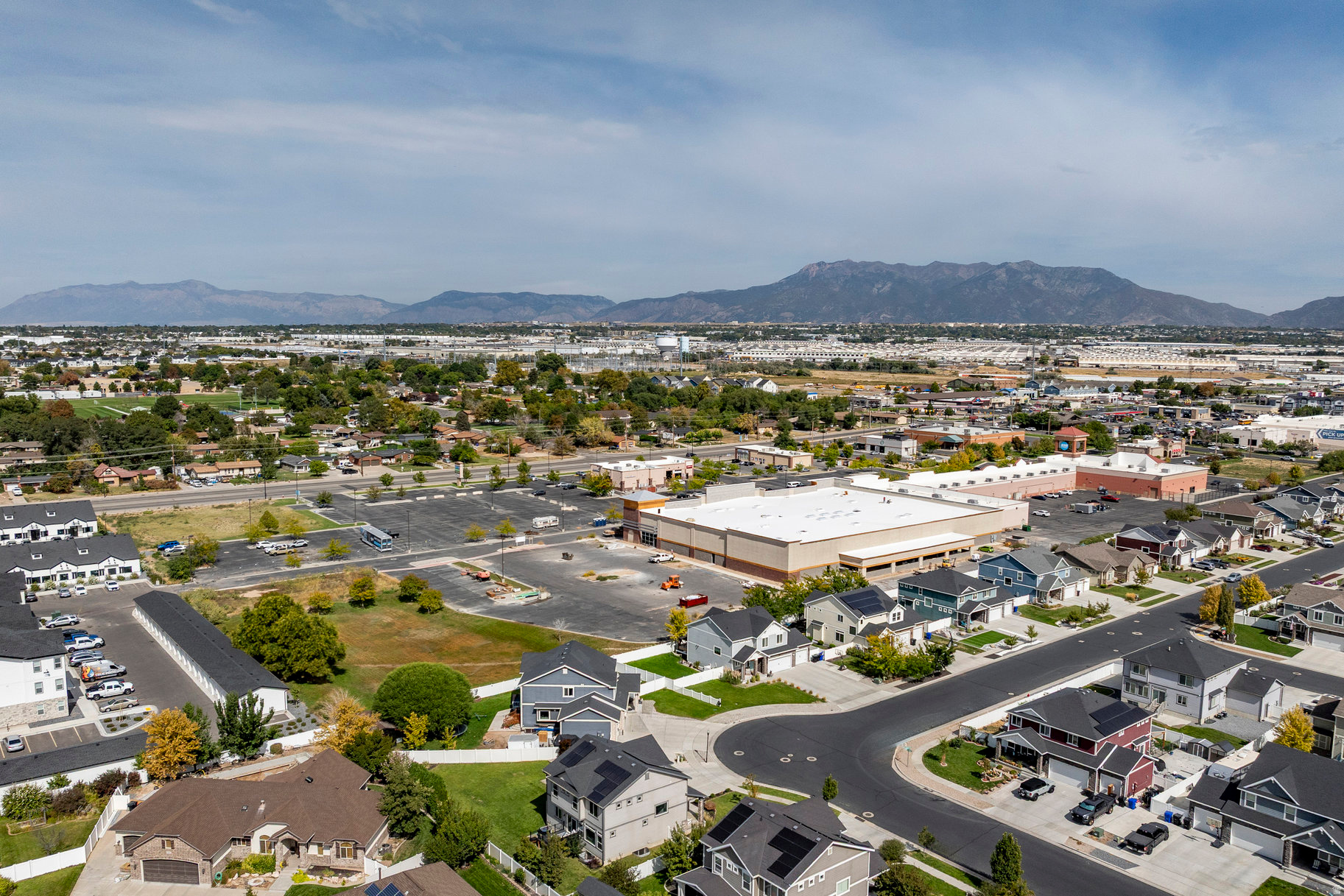 TIVOLI GARDENS - Residential