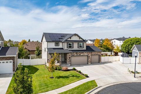 Tiny photo for 1876 S 1230 W, Syracuse, UT 84075 (MLS # 2128675)