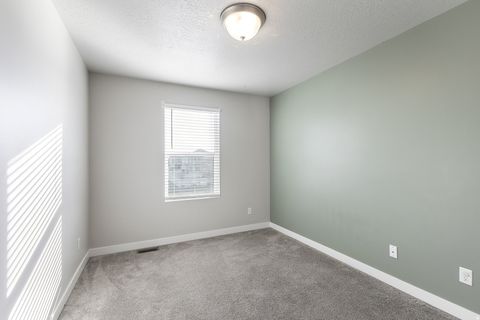 Tiny photo for 1876 S 1230 W, Syracuse, UT 84075 (MLS # 2128675)