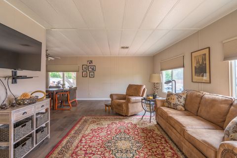 Tiny photo for 230 W 300 N, La Verkin, UT 84745 (MLS # 2126138)