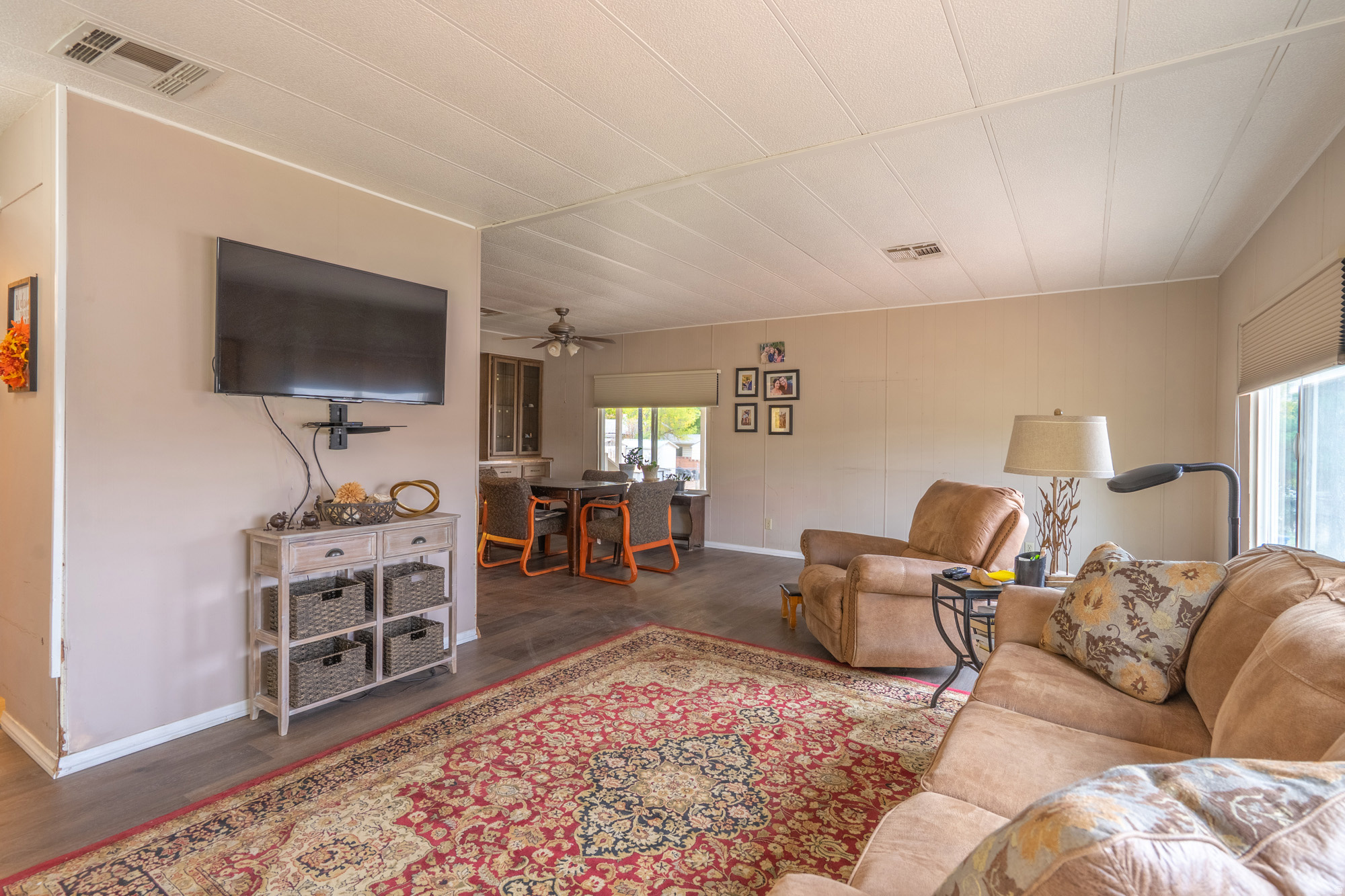 ORAL D & MINNIE E STOWELL - Residential