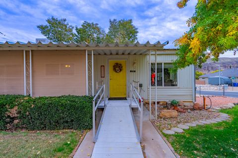 Tiny photo for 230 W 300 N, La Verkin, UT 84745 (MLS # 2126138)