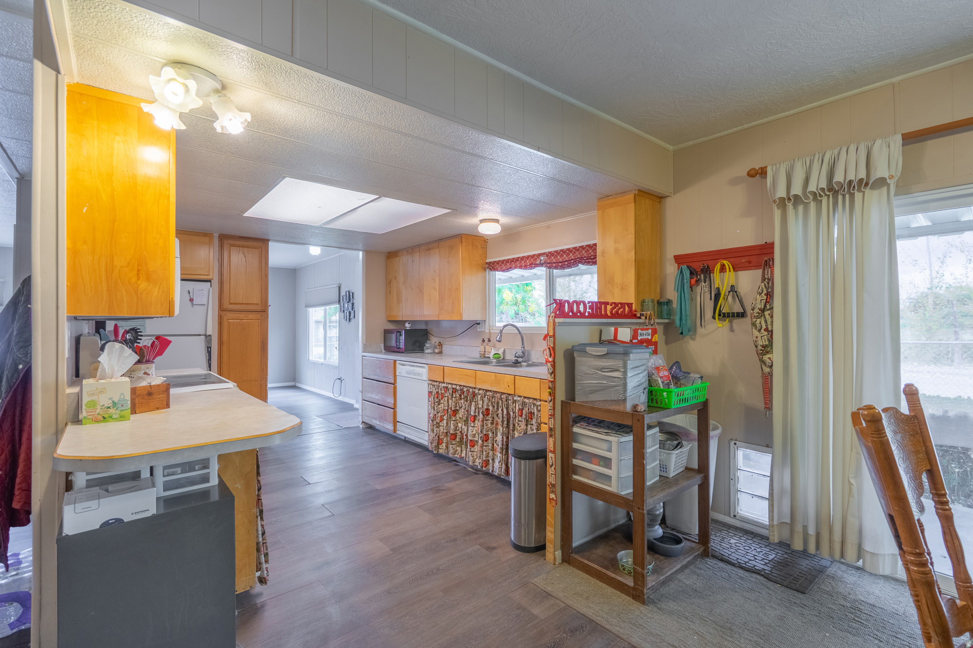 ORAL D & MINNIE E STOWELL - Residential