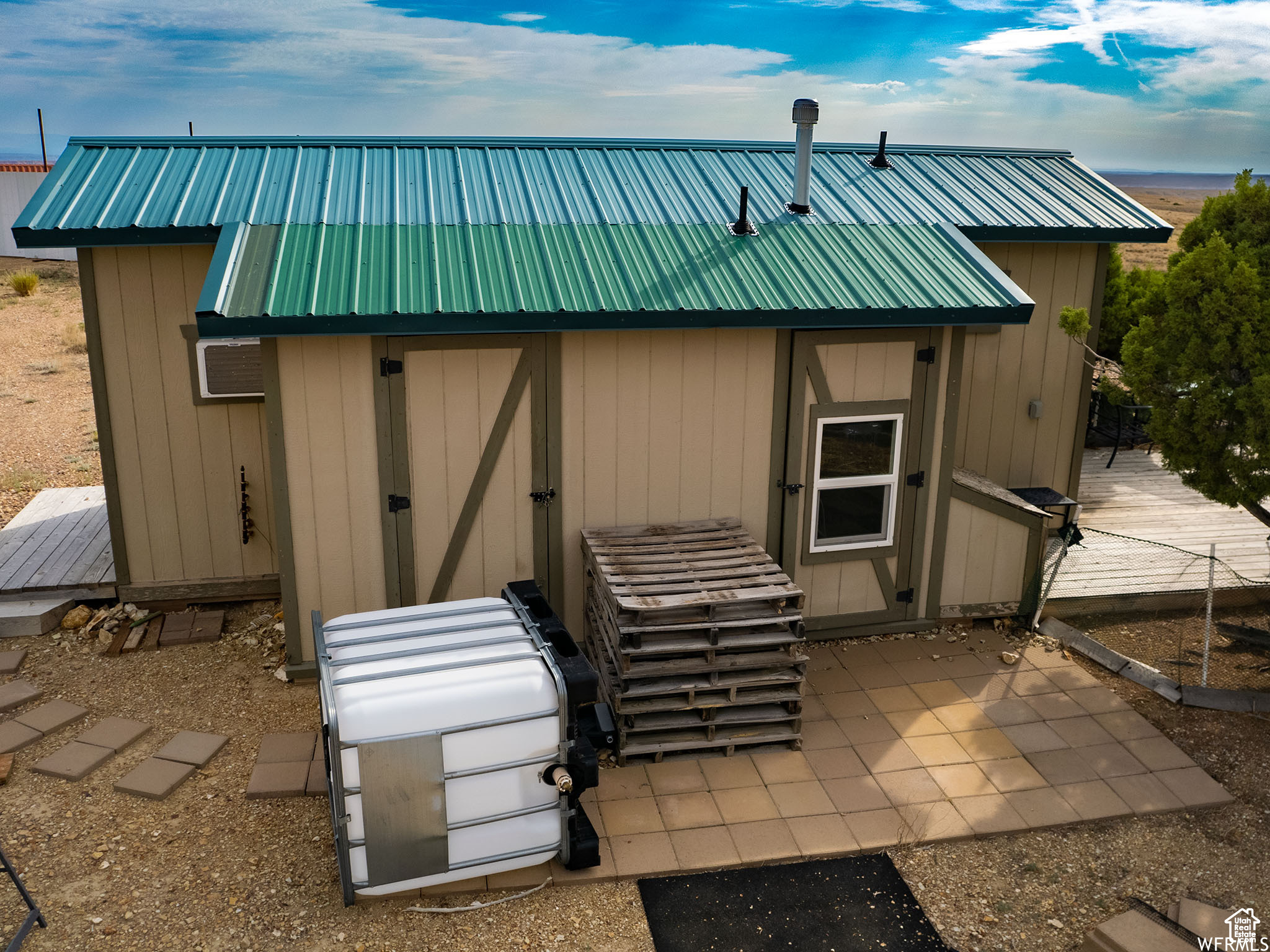 MOONDANCE RANCH - Land